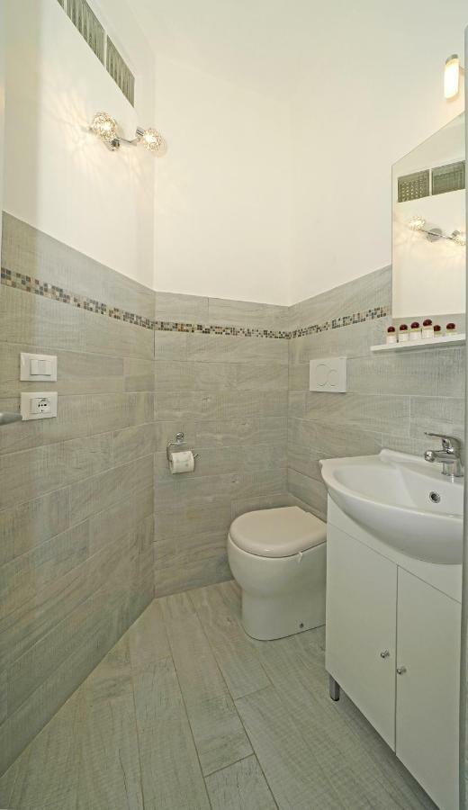 Appartamento Jessica Con Piscina Privata Manerba del Garda Εξωτερικό φωτογραφία